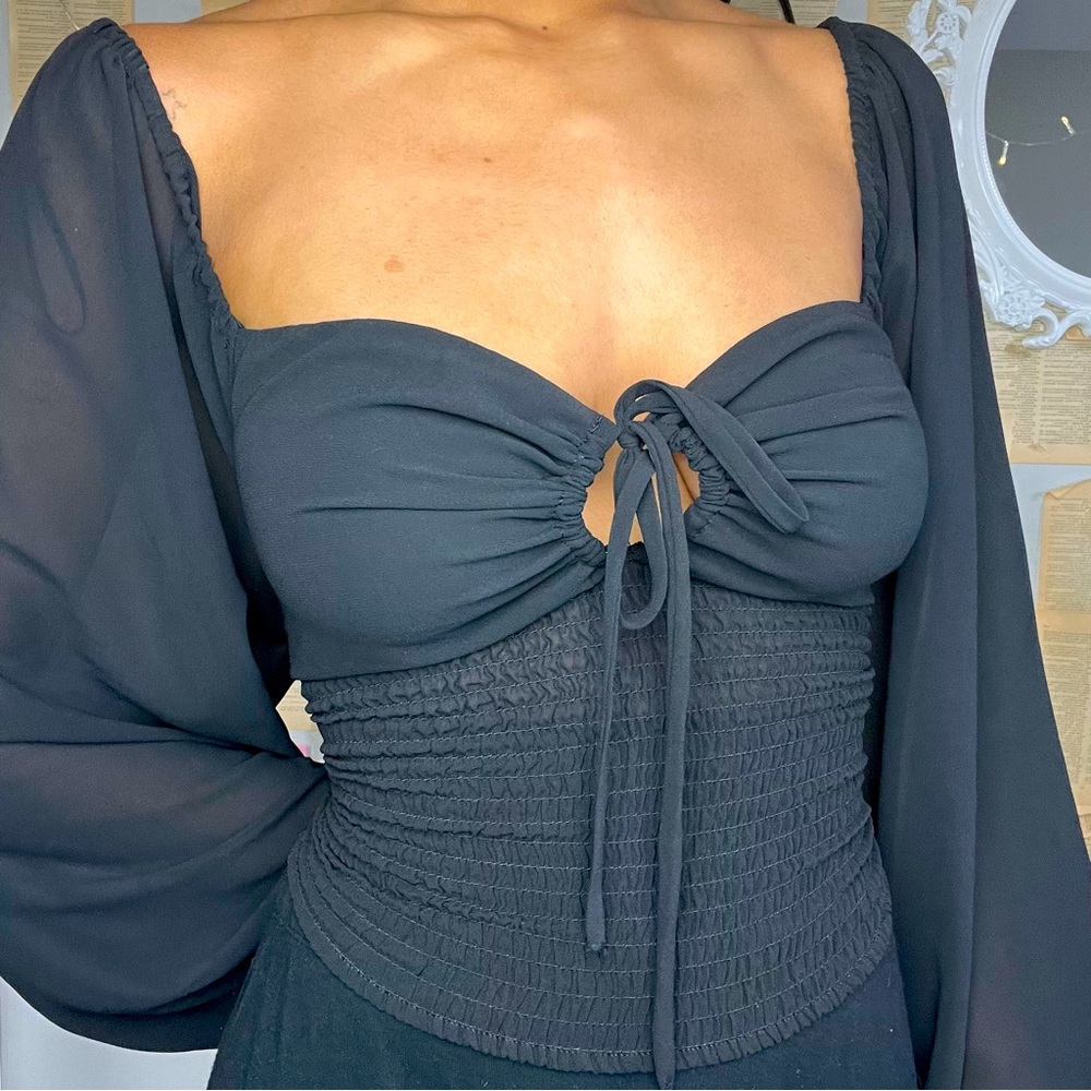 Love Tree Balloon Sleeve Mesh Black Top